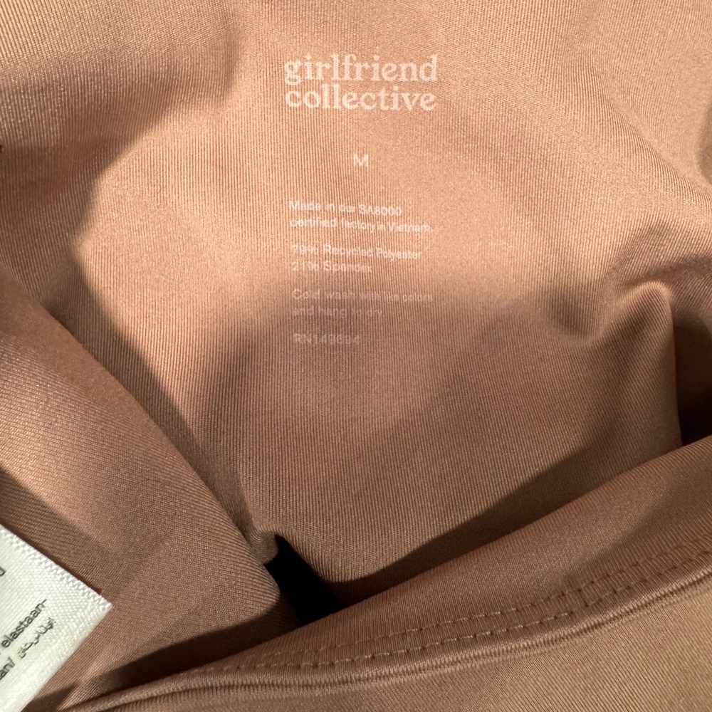 Girlfriend Collective Set - Picture 5 of 5